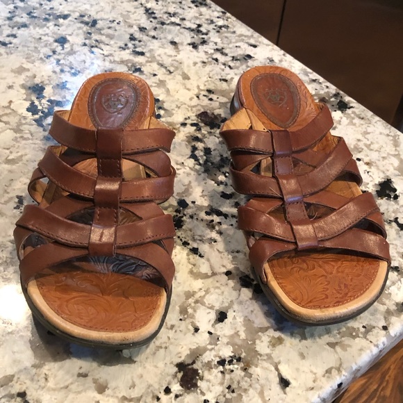 ariat slide sandals